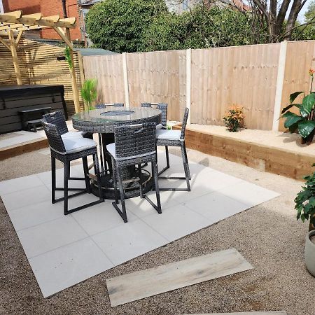 Xxhot Tubxx 4Bed Semi, Sleeps 8, 2 Bathrooms Blackpool Exterior photo