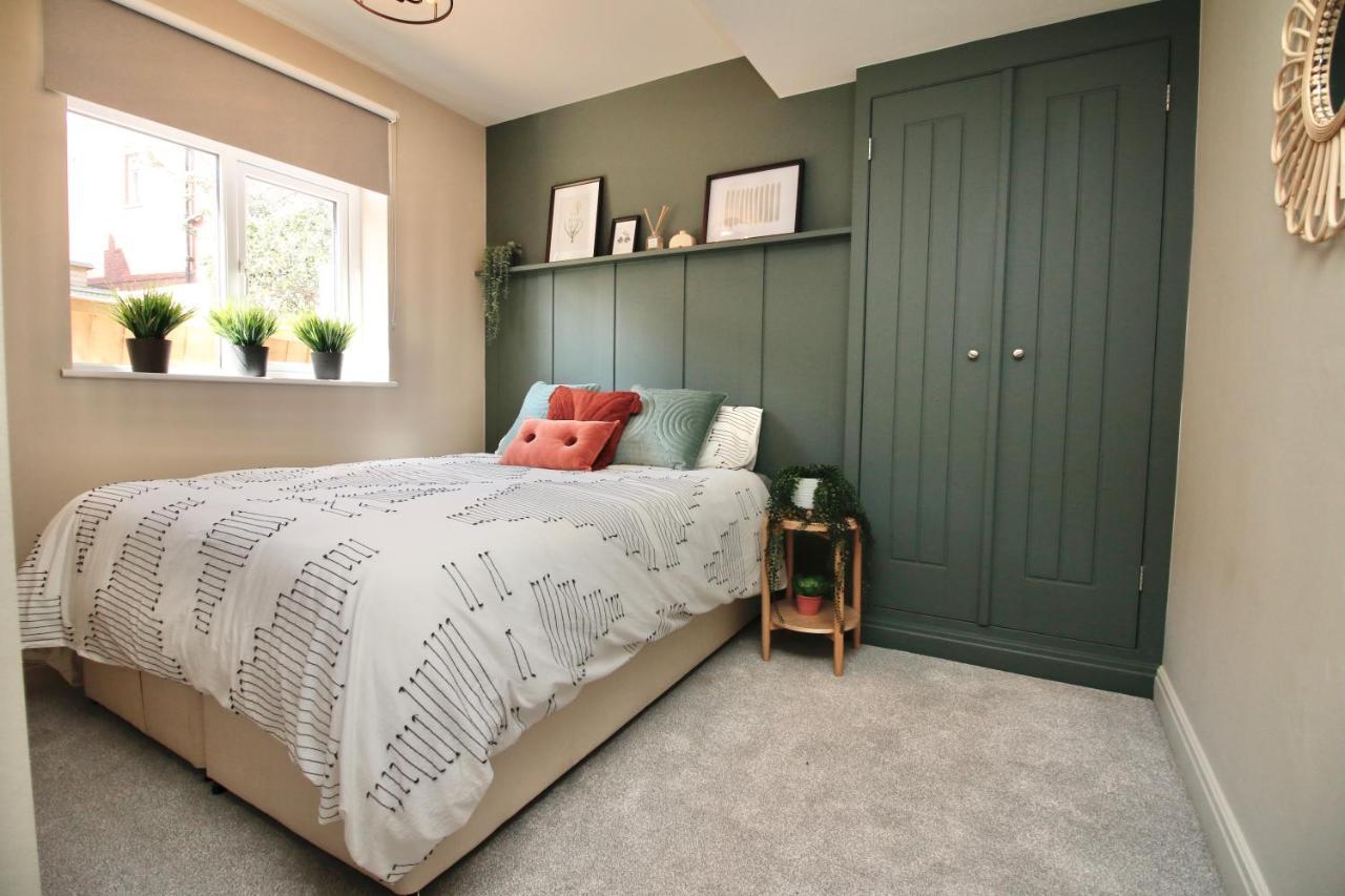 Xxhot Tubxx 4Bed Semi, Sleeps 8, 2 Bathrooms Blackpool Exterior photo